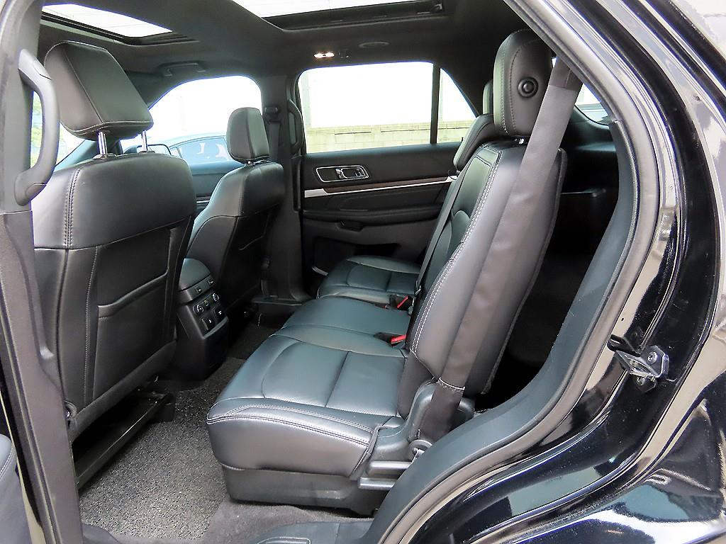 Ford Explorer - Vista 6