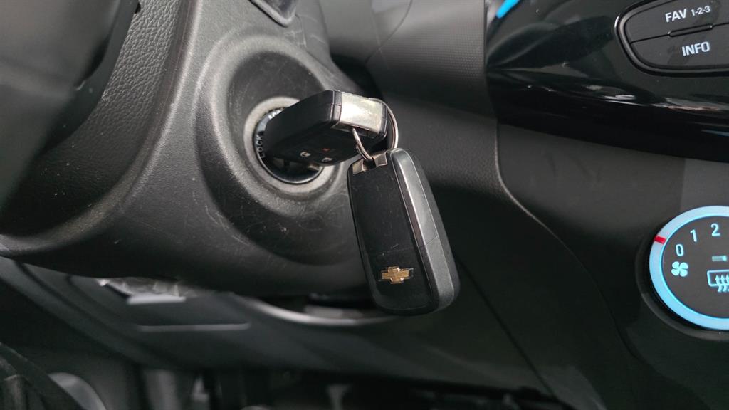 Chevrolet Spark 2014 Plateado - Importación desde Corea - HF Imports Iquique - Foto 18