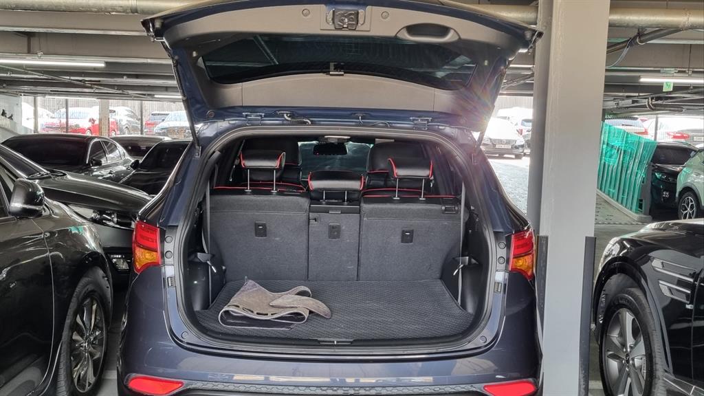 HYUNDAI Santa Fe - Vista 6