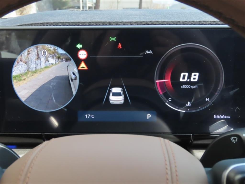 HYUNDAI Grandeur - Vista 9