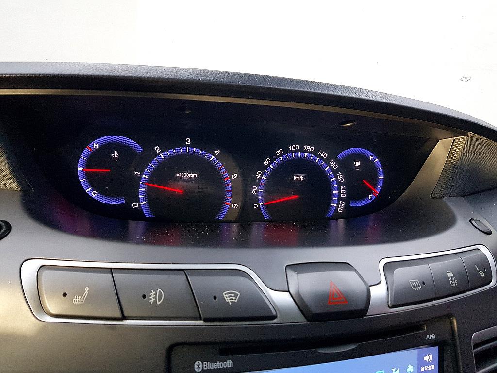 Ssangyong Korando - Vista 11