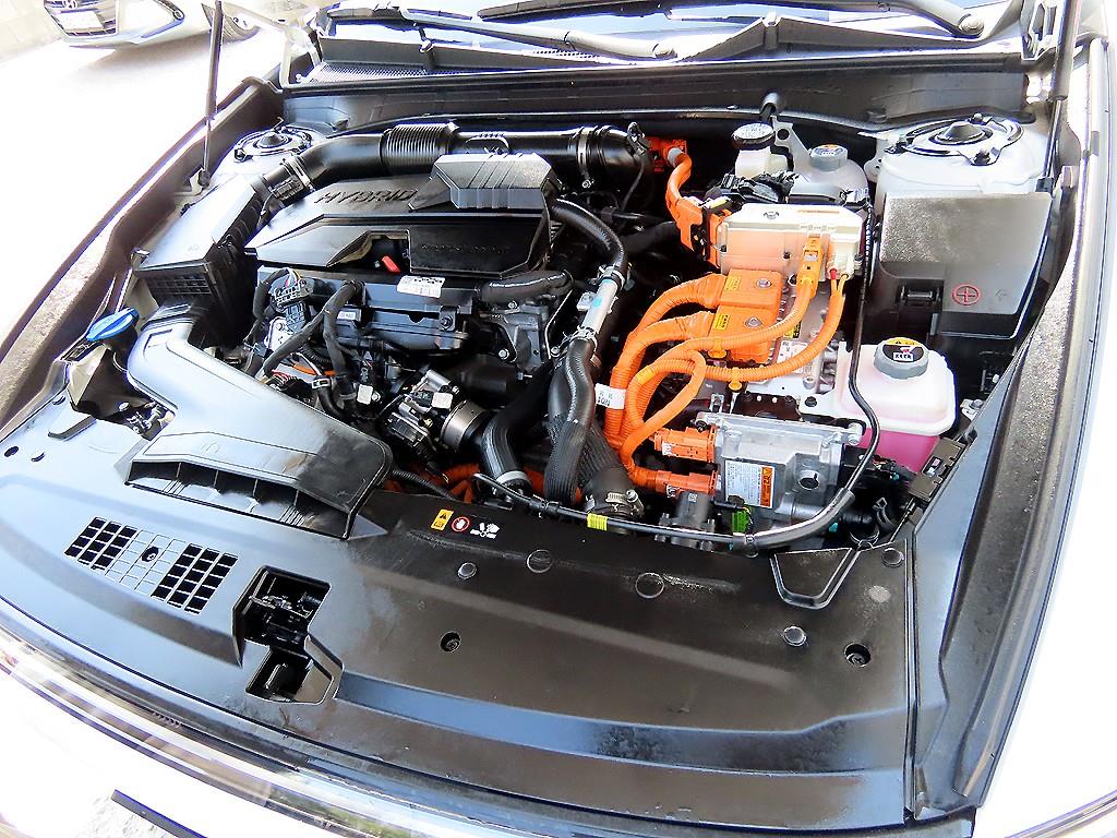 HYUNDAI Grandeur 2025 Blanco - Importación desde Corea - HF Imports Iquique - Foto 19