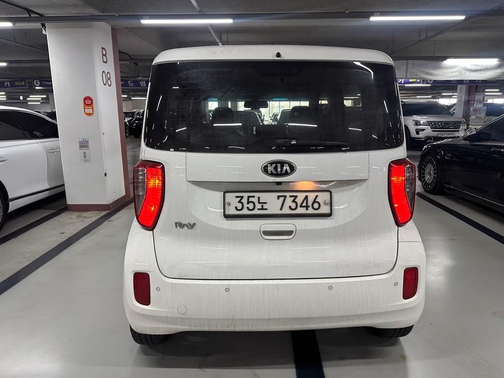 KIA Ray - Vista 4