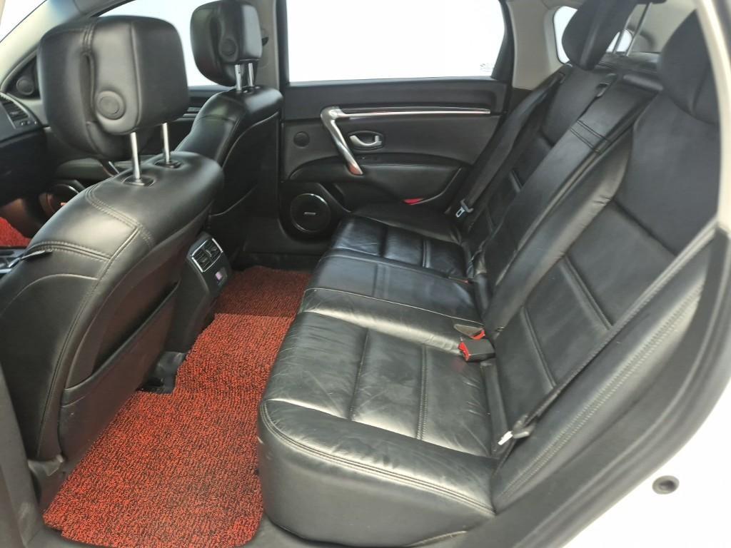 SAMSUNG SM7 - Vista 12