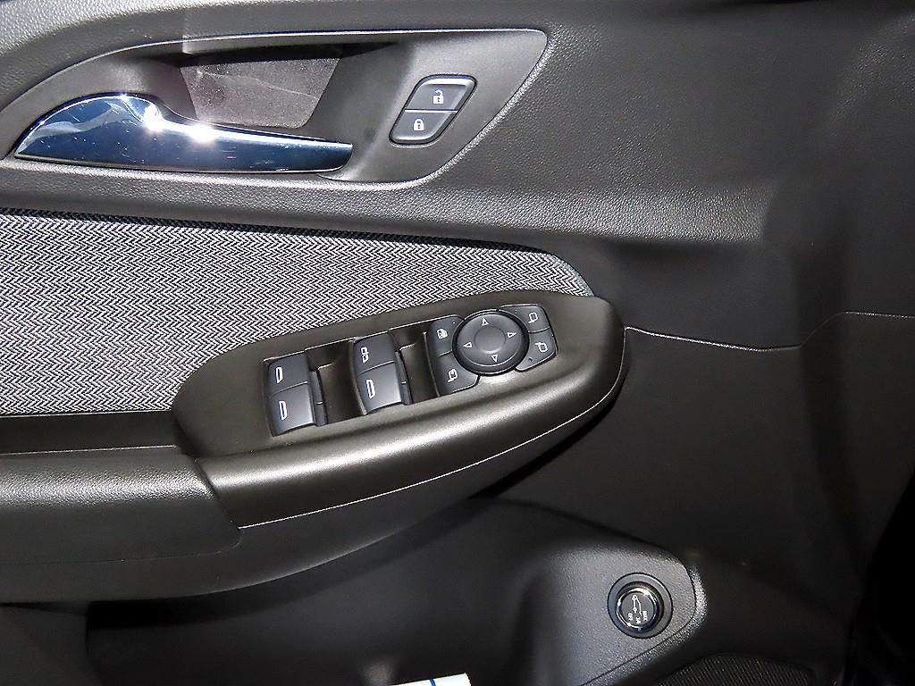 Chevrolet Trail Blazer 2021 Azul - Importación desde Corea - HF Imports Iquique - Foto 14