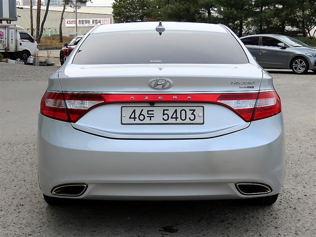 HYUNDAI Grandeur - Vista 4