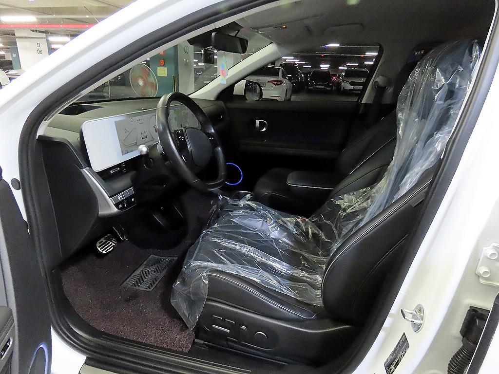 HYUNDAI Ioniq 5 - Vista 6