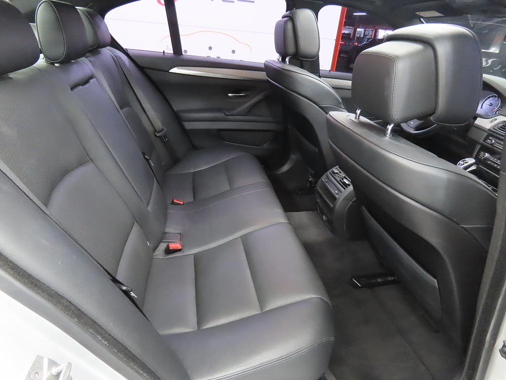 BMW 5 Series - Vista 6