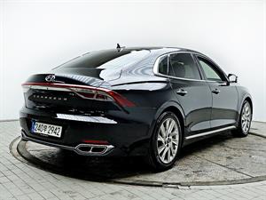 HYUNDAI Grandeur - Vista 8