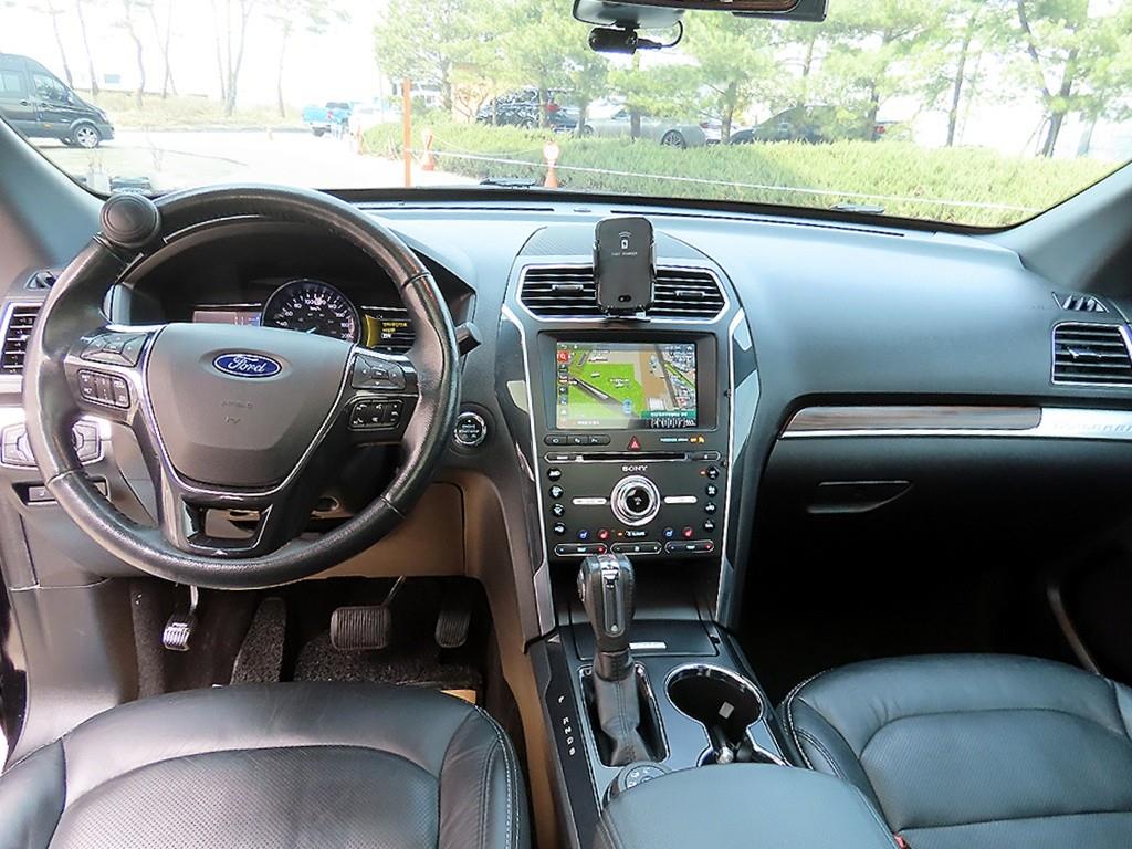 Ford Explorer - Vista 7