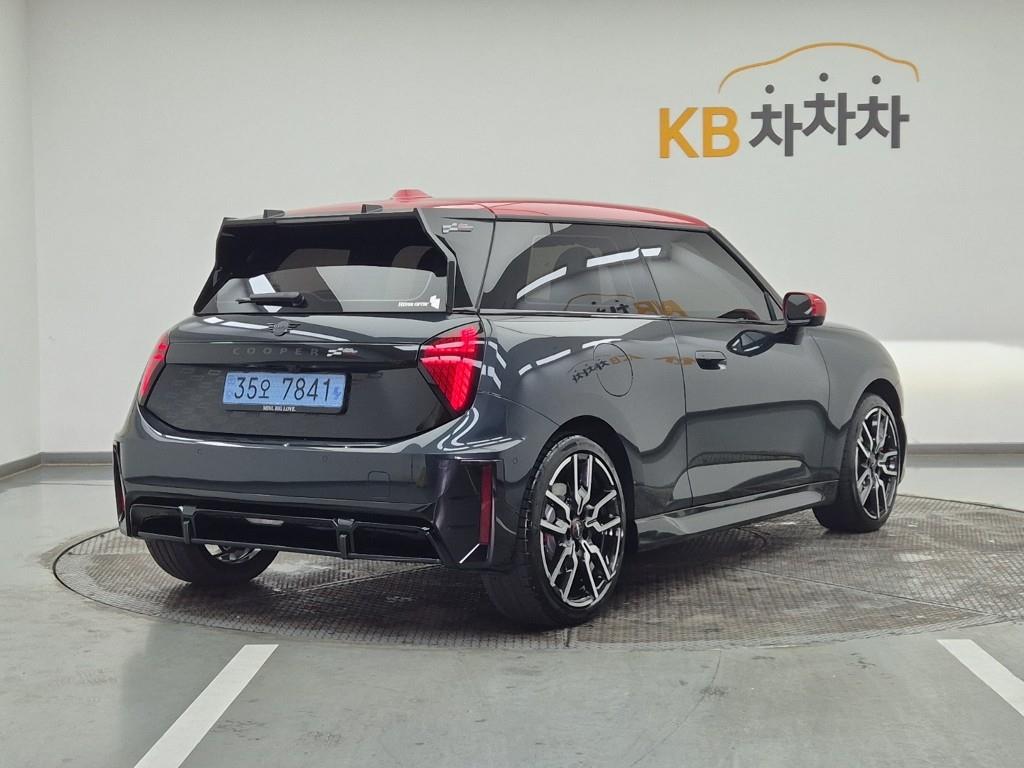 Mini Cooper Electric - Vista 4