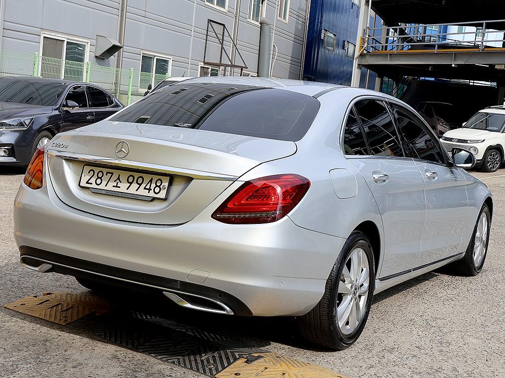 Mercedes Benz C Class - Vista 7