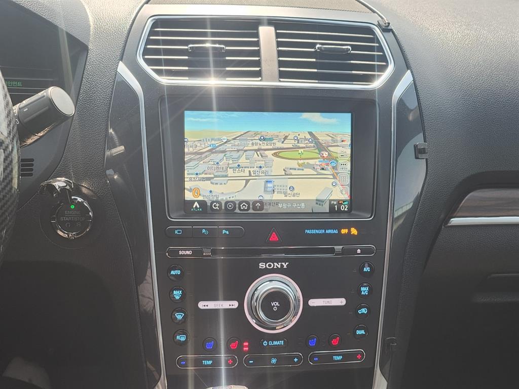 Ford Explorer - Vista 9