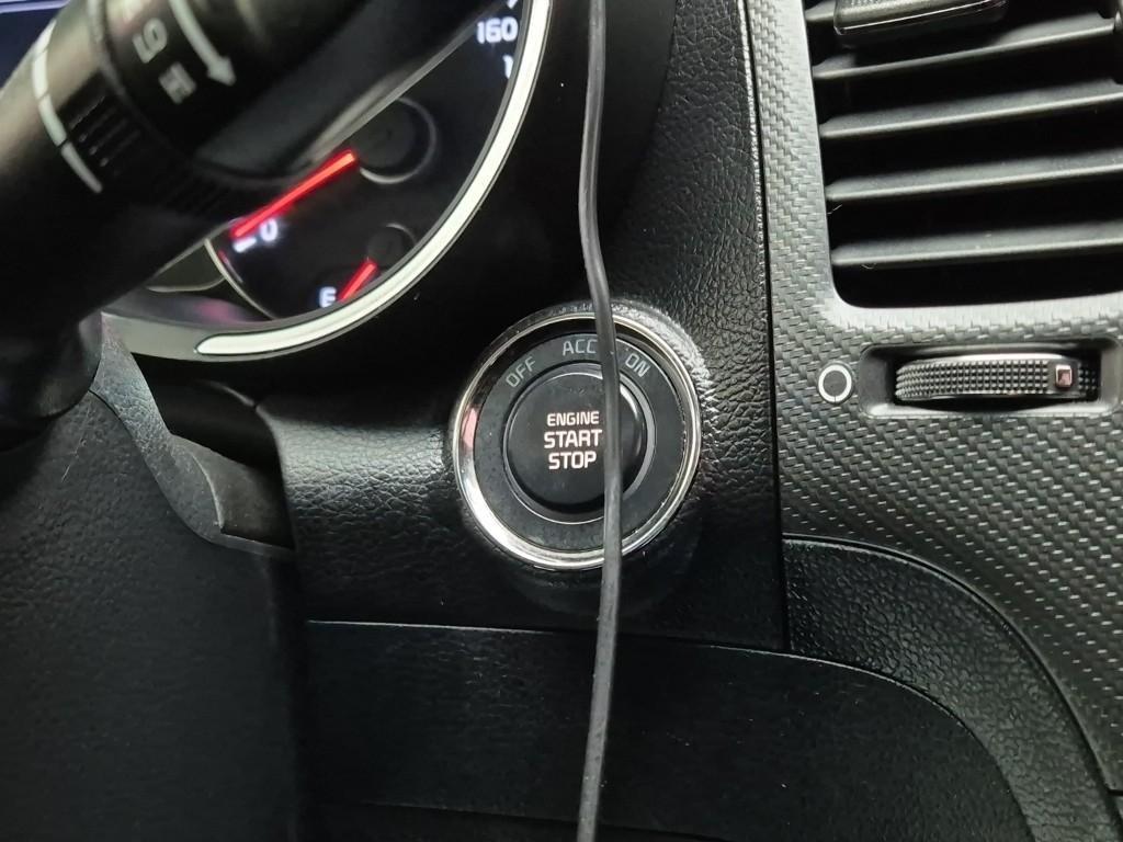 KIA K3 2017 Blanco - Importación desde Corea - HF Imports Iquique - Foto 15