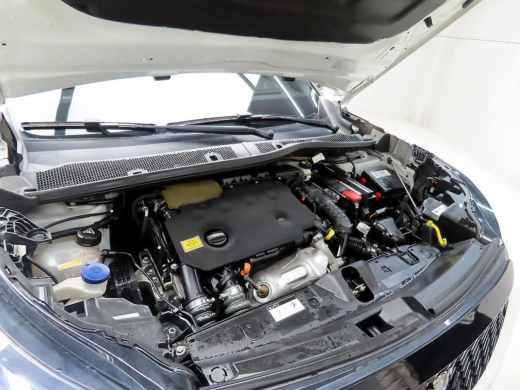 Peugeot 2008 2021 Blanco - Importación desde Corea - HF Imports Iquique - Foto 18