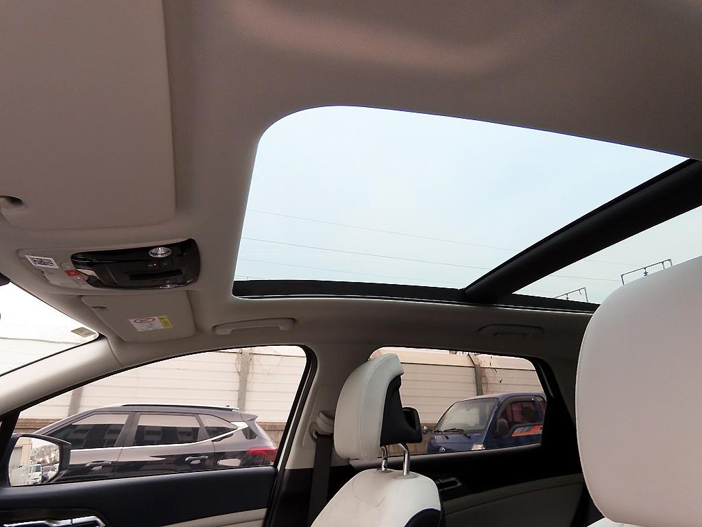 KIA Sportage 2024 Blanco - Importación desde Corea - HF Imports Iquique - Foto 16