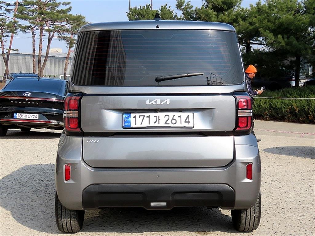 KIA Ray - Vista 4