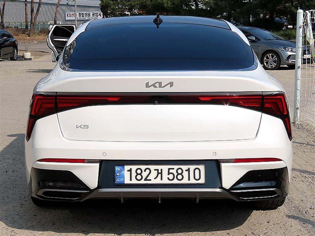 KIA K5 - Vista 4