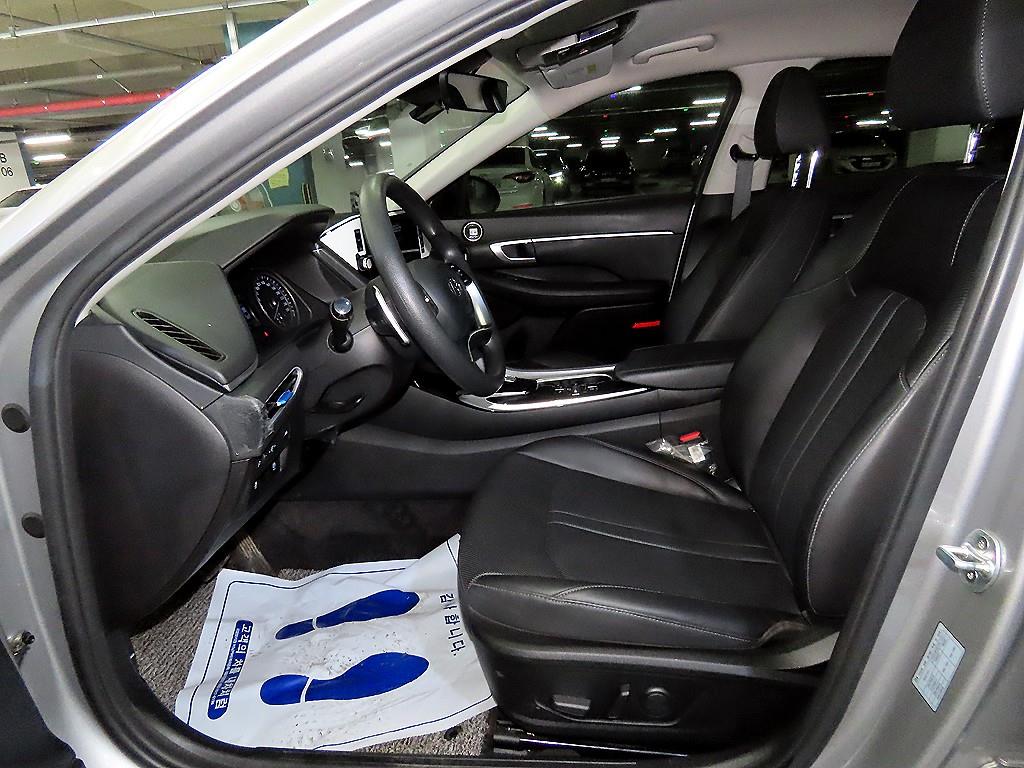 HYUNDAI Sonata - Vista 6