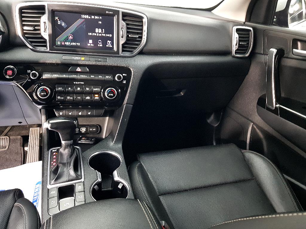 KIA Sportage - Vista 10