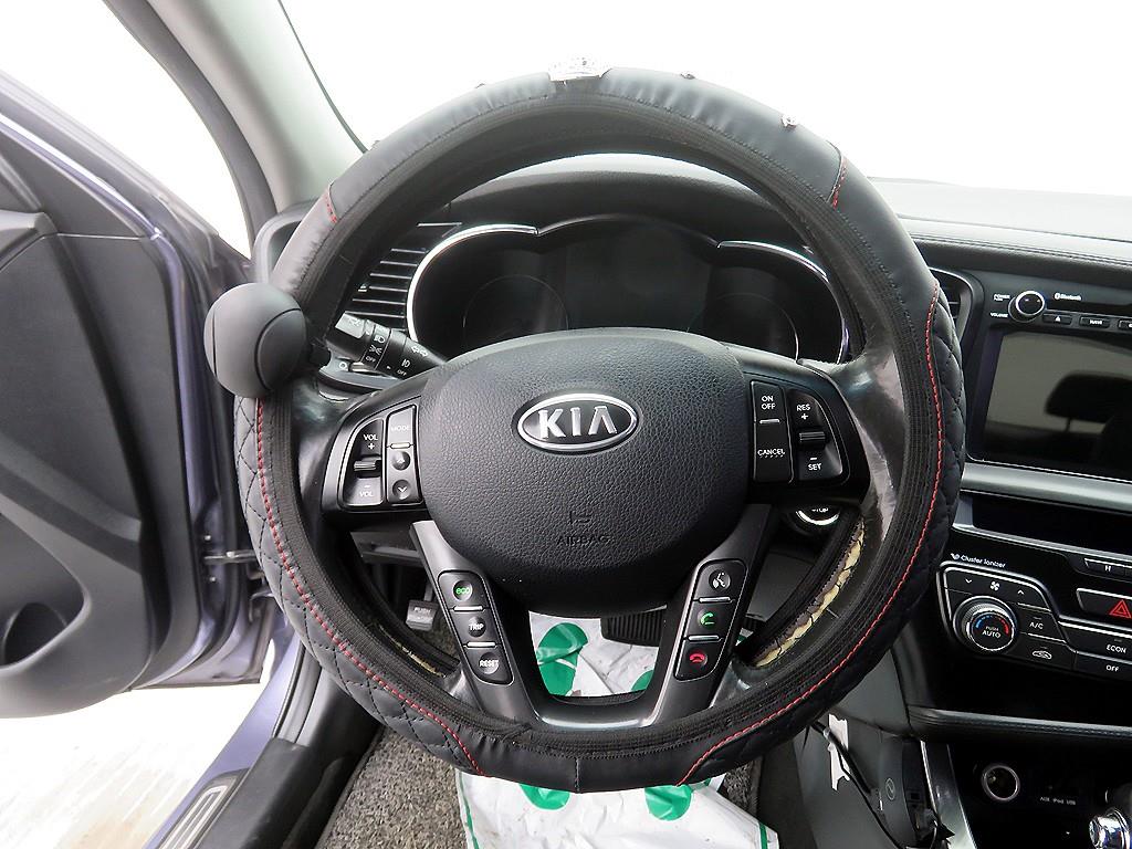 KIA K5 - Vista 11