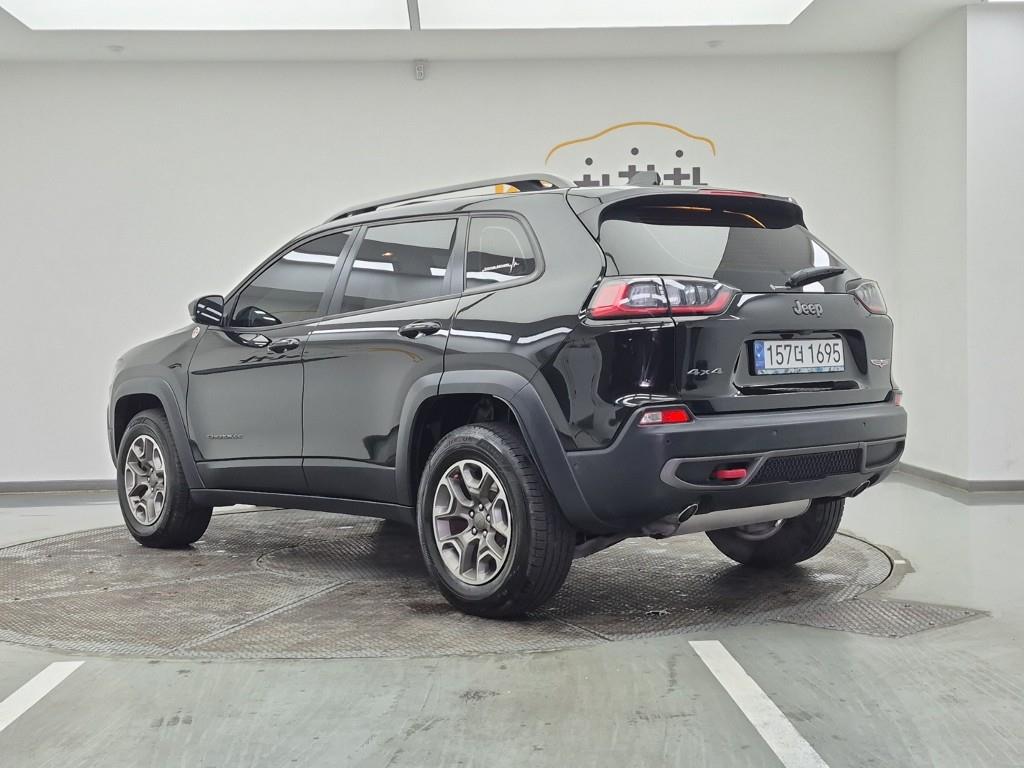 Jeep Cherokee - Vista 3