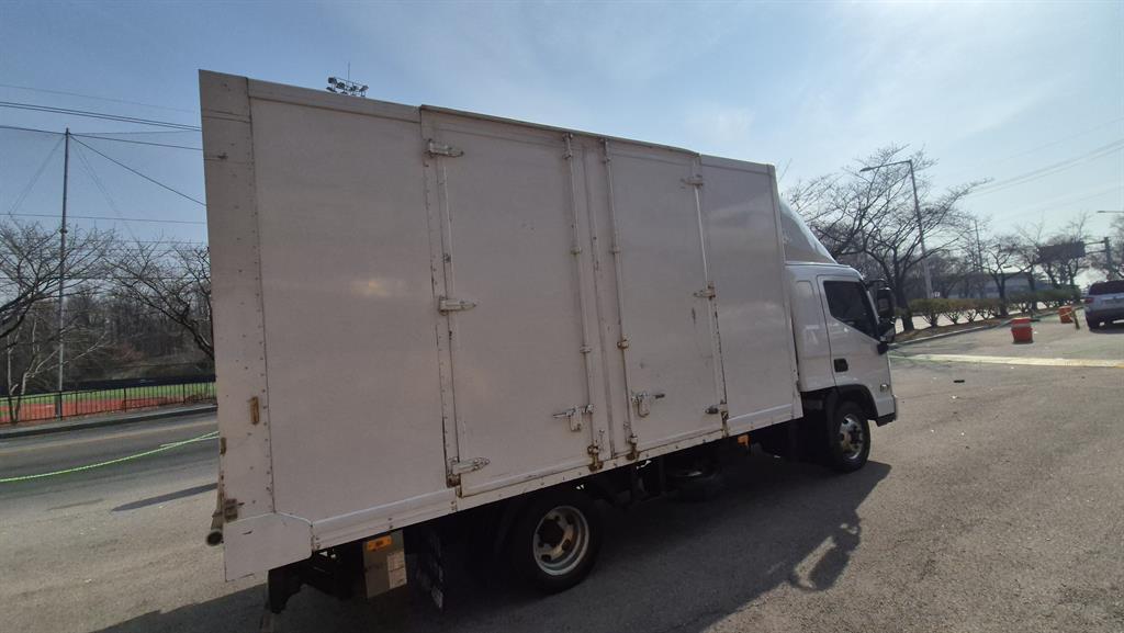 medium and large cargo truck 2019 Blanco - Importación desde Corea - HF Imports Iquique - Foto 18