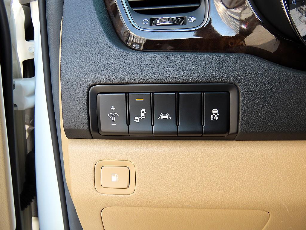 KIA Carnival 2019 Blanco - Importación desde Corea - HF Imports Iquique - Foto 13