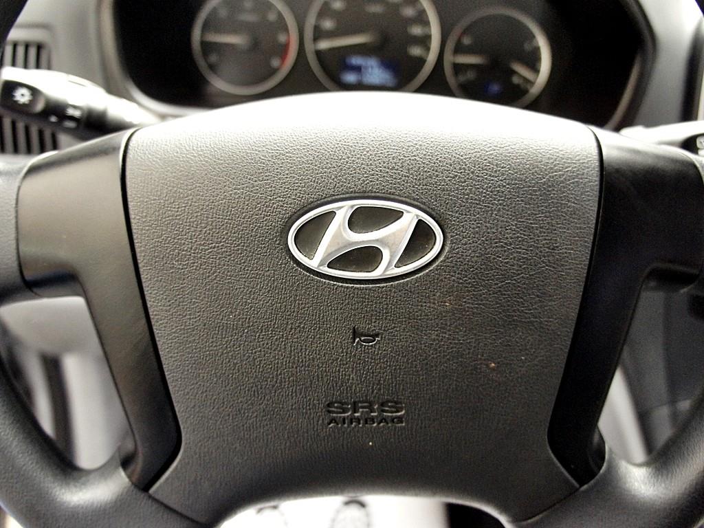 HYUNDAI Starex 2016 Plateado - Importación desde Corea - HF Imports Iquique - Foto 8