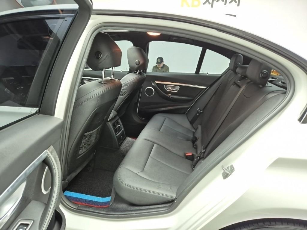 BMW 3 series - Vista 12