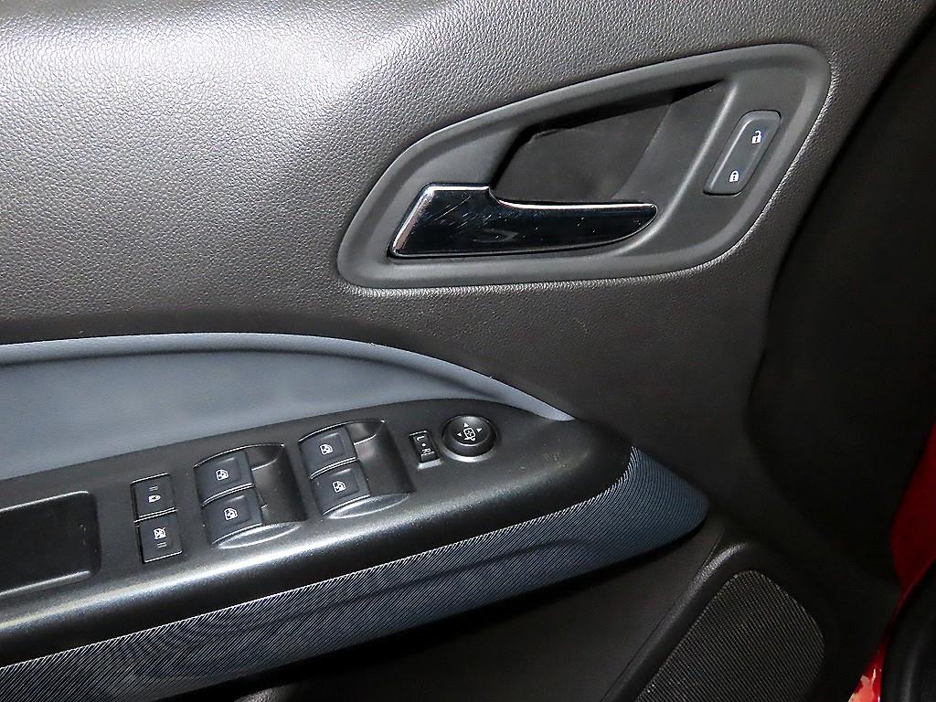 Chevrolet ?Colorado 2021 Rojo - Importación desde Corea - HF Imports Iquique - Foto 13