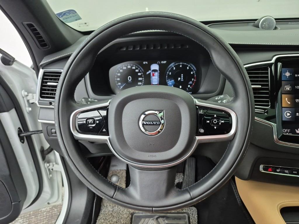 Volvo XC90 - Vista 9