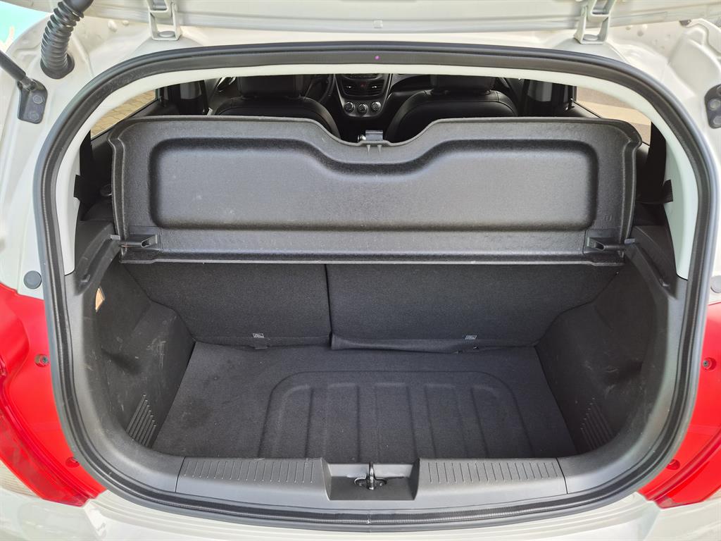 Chevrolet Spark 2019 the color of pearl - Importación desde Corea - HF Imports Iquique - Foto 18