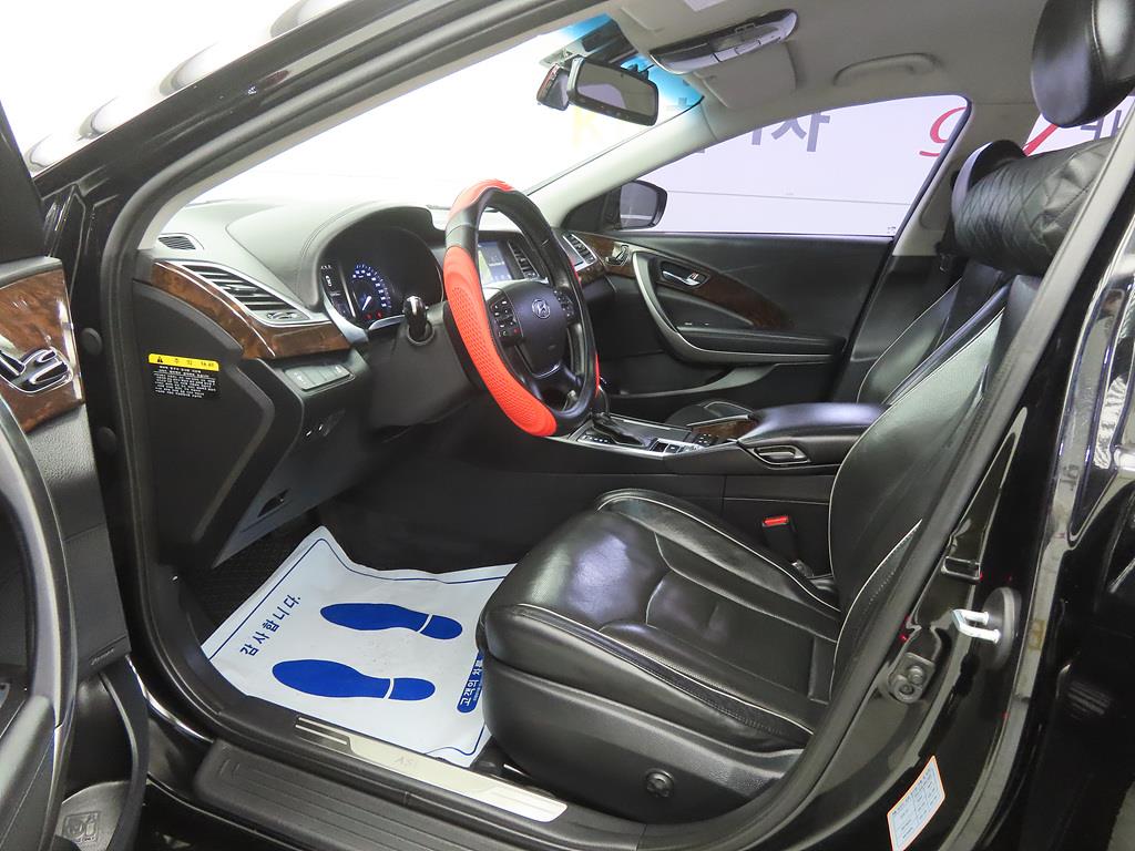 HYUNDAI Aslan - Vista 5