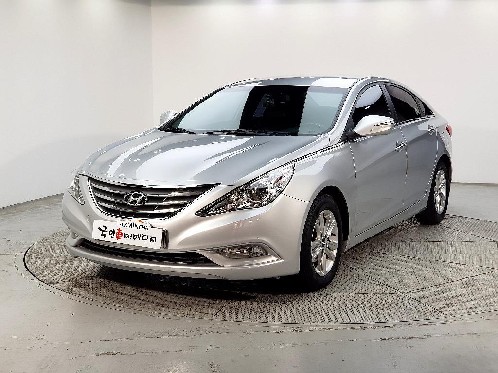 HYUNDAI Sonata 2012 Plateado - Importación desde Corea - HF Imports Iquique - Foto 1