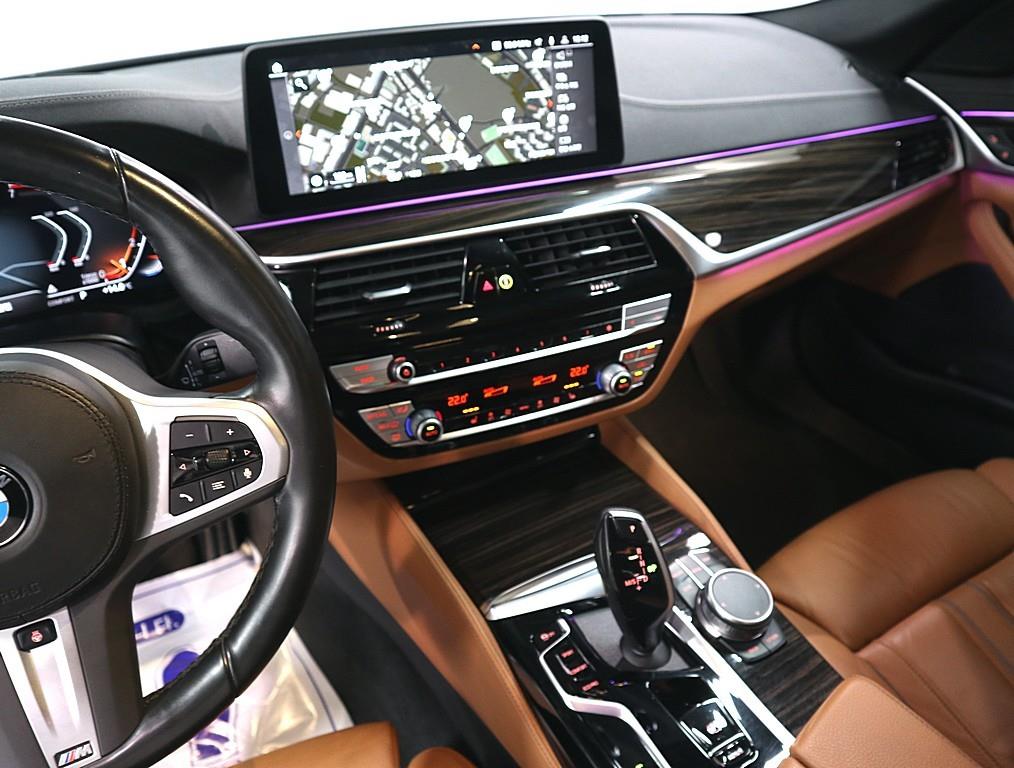 BMW 5 Series - Vista 9