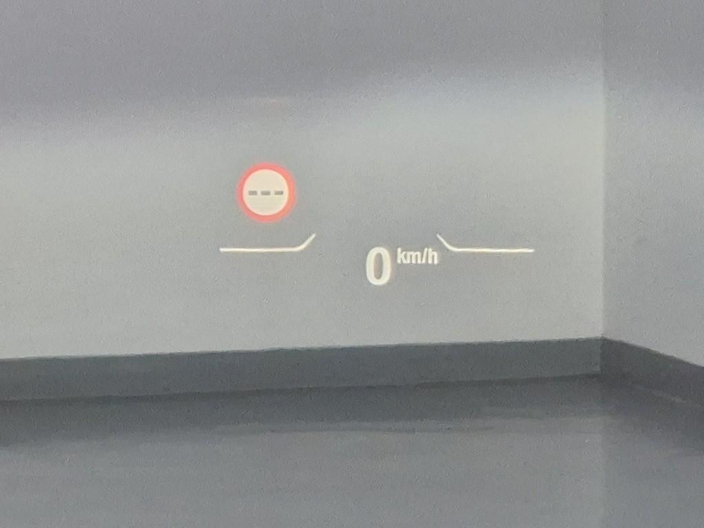 BMW 1 series 2023 Blanco - Importación desde Corea - HF Imports Iquique - Foto 16