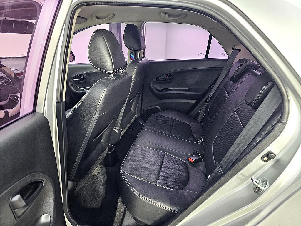 KIA Morning - Vista 9