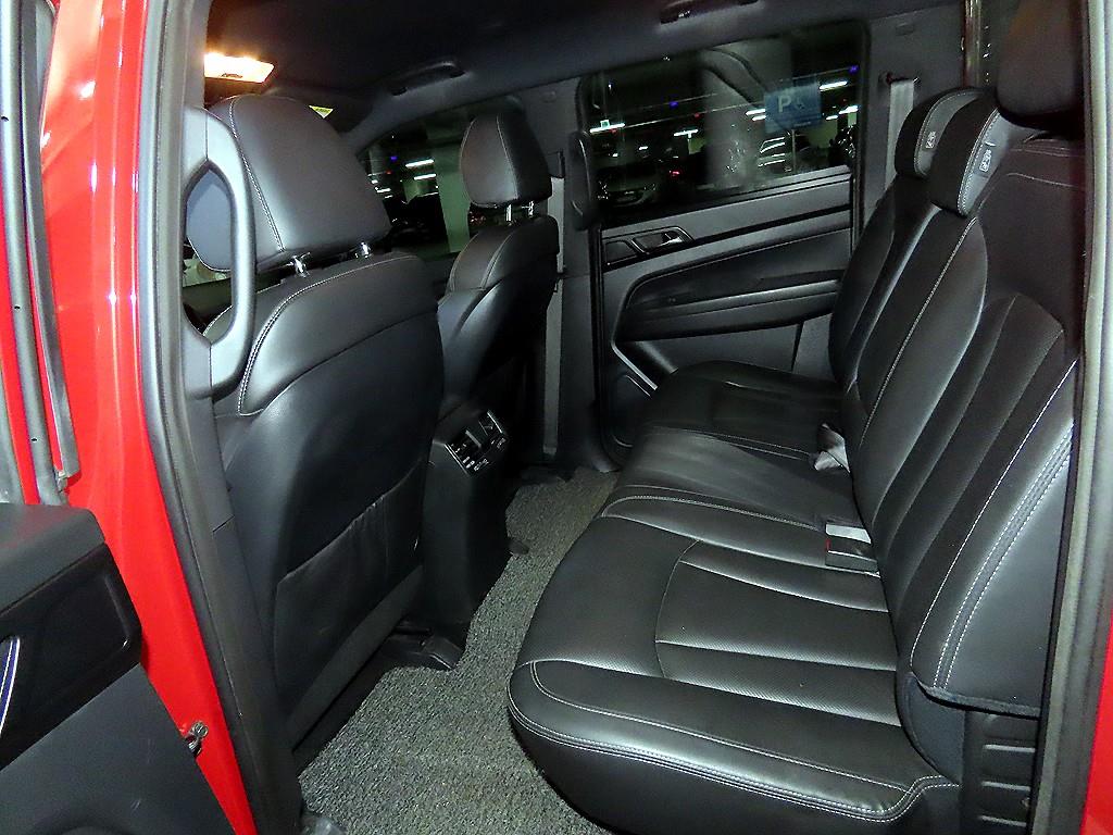 Ssangyong Rexton - Vista 7