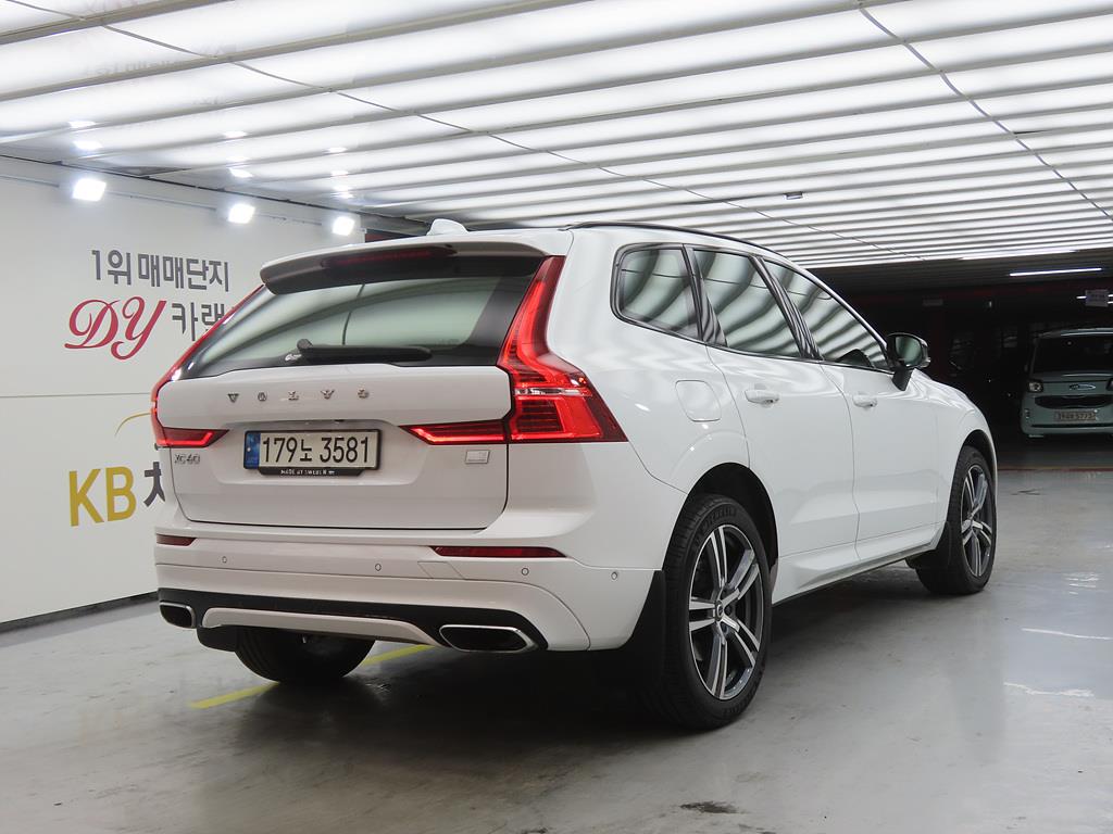 Volvo XC60 - Vista 4