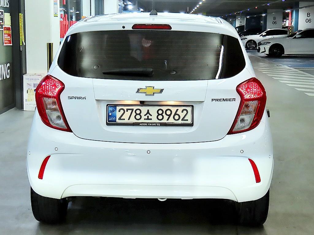 Chevrolet Spark - Vista 5