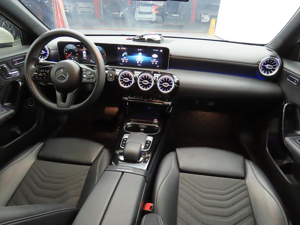 Mercedes Benz A Class - Vista 5