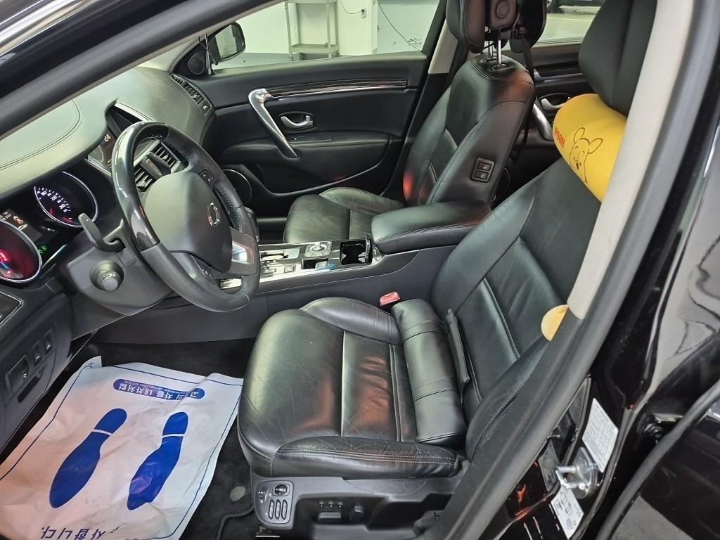 SAMSUNG SM7 - Vista 11