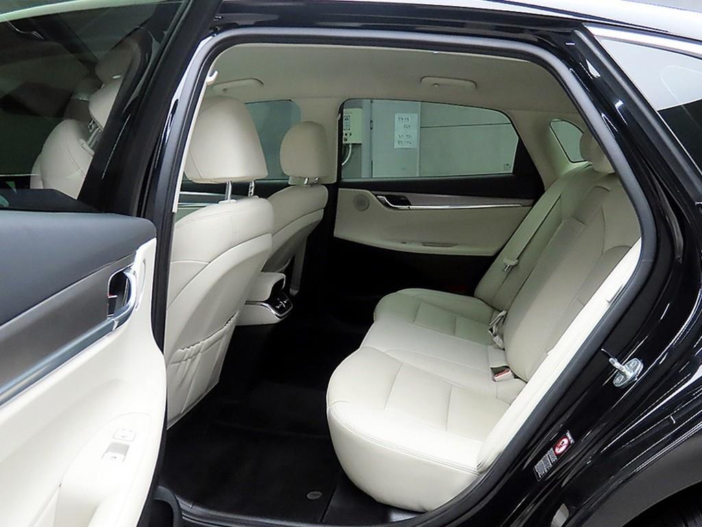 HYUNDAI Grandeur - Vista 6