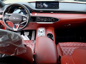 Genesis GV70 - Vista 10