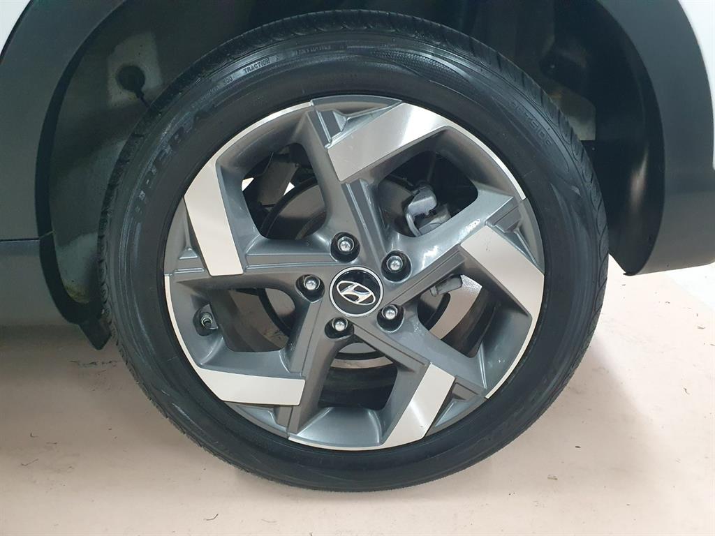 HYUNDAI Venue 2021 Blanco - Importación desde Corea - HF Imports Iquique - Foto 17