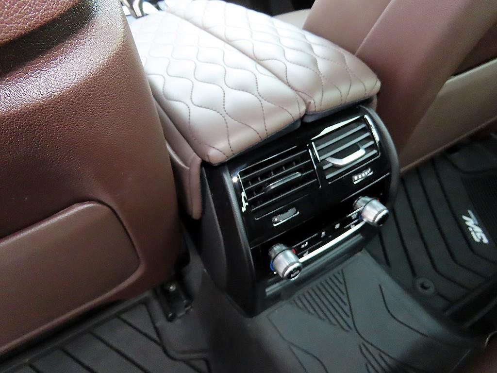 BMW 5 Series - Vista 9