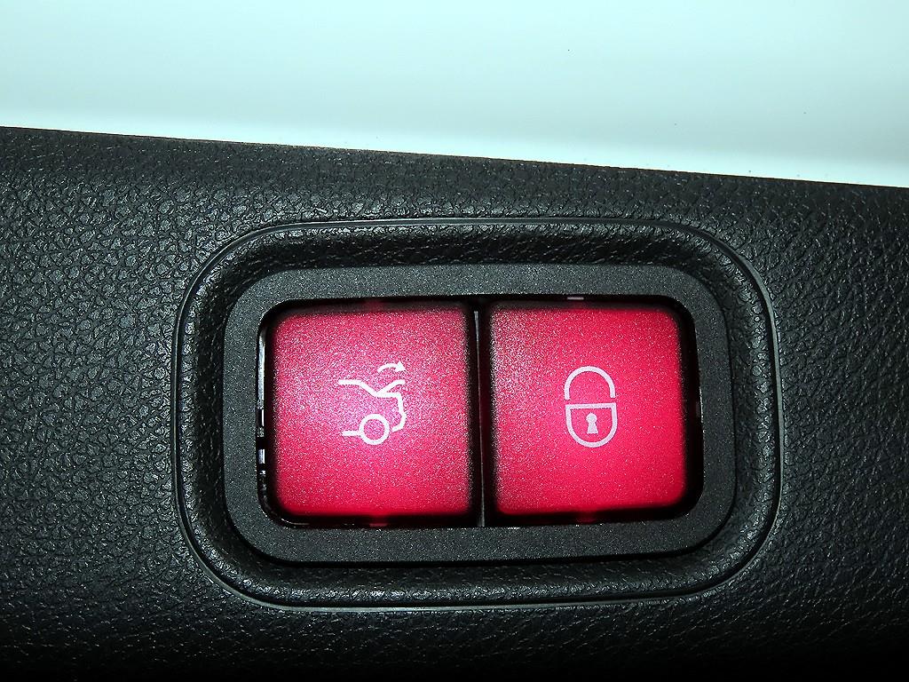 Mercedes Benz E class 2019 Blanco - Importación desde Corea - HF Imports Iquique - Foto 16