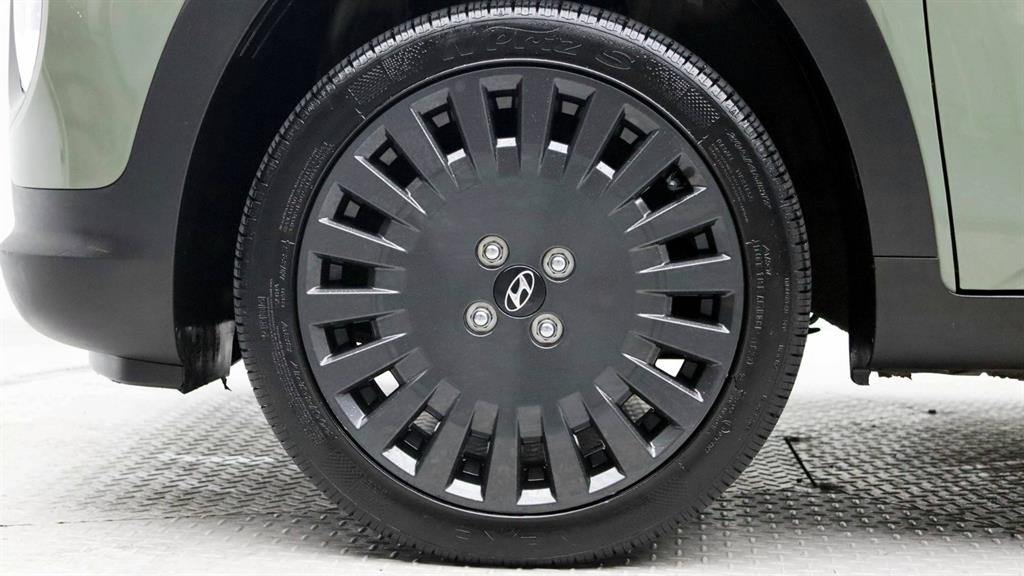 HYUNDAI Casper - Vista 9