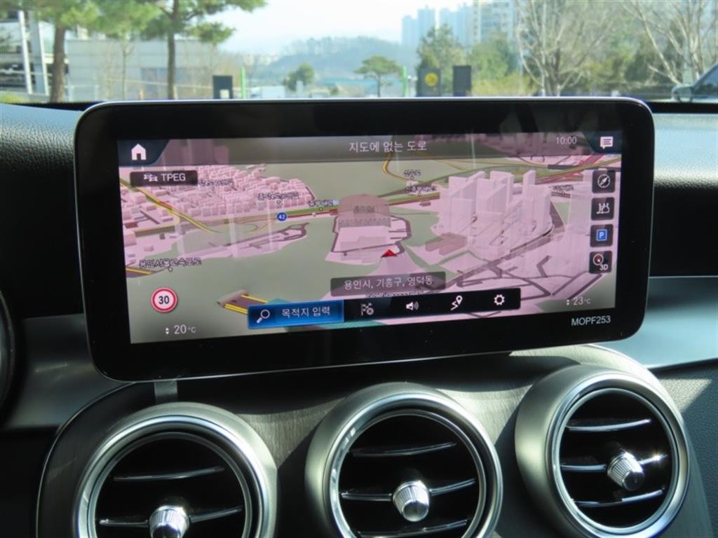 Mercedes Benz GLC Class 2021 - Importación desde Corea - HF Imports Iquique - Foto 8